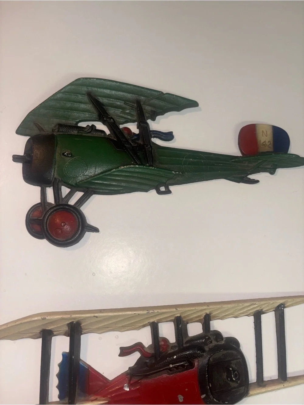 3 Vintage WW1 Fighter Bi Plane, 1975 Homco USA Cast metal Wall Decor